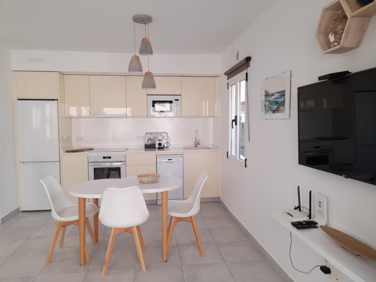 Bungalow Paseo Del Mar- Playa Roca Residence Sea Front Access - Free Ac - Wifi Costa Teguise Kültér fotó