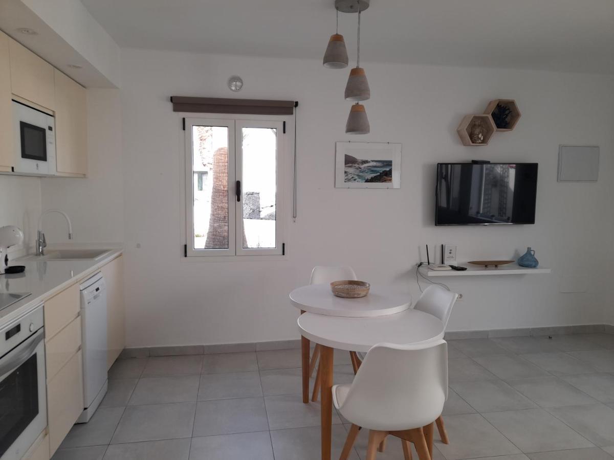 Bungalow Paseo Del Mar- Playa Roca Residence Sea Front Access - Free Ac - Wifi Costa Teguise Kültér fotó